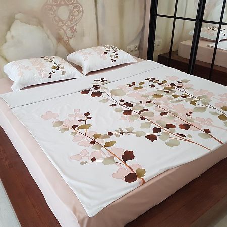 Royal Center-3 Rooms 3 Tv Chişinău Eksteriør billede